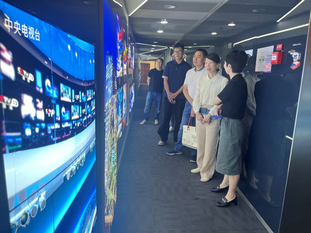 官网2.jpg