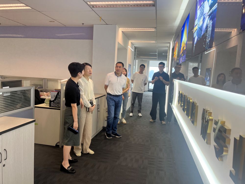官网4.jpg